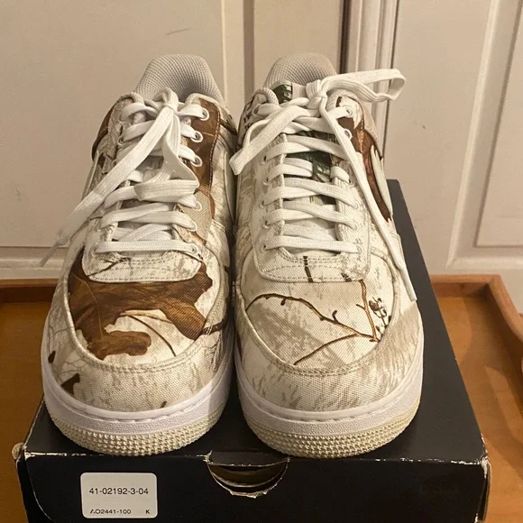 Men’s Size 12 Air Force 1 ‘07 LV8 3 Light Bone - Picture 4 of 9